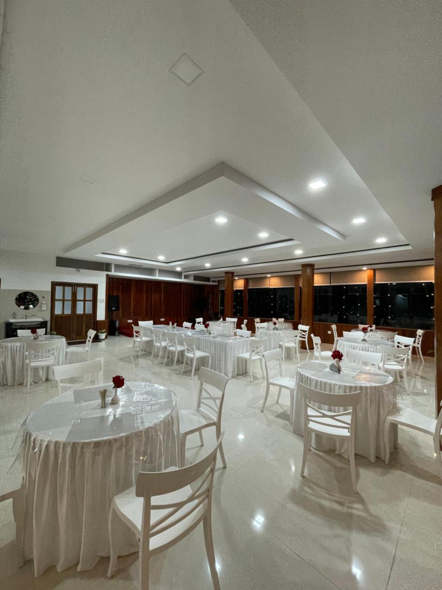 2K Hotel Kohima Ngoại thất bức ảnh